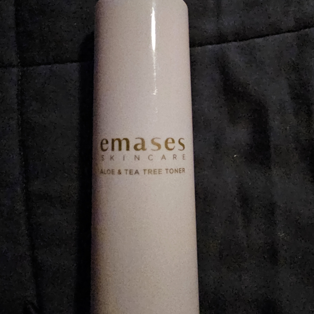 Emases Aloe + Tea Tree Toner